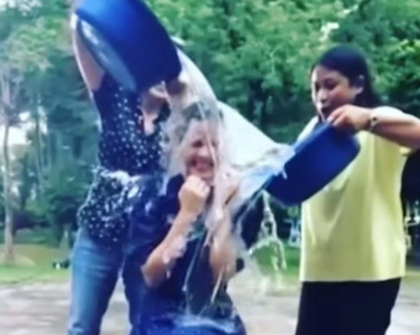 ญาญ่า ก็รับคำท้า แล้ววจ้า #icebucketchallengeth 