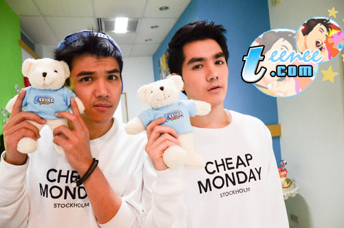 2 พี่น้อง Nicky-Mouse มา อ้อนแอ กันถึงที่นี่เลย