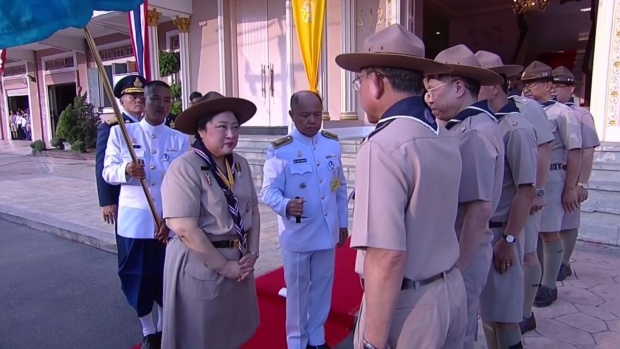 พระองค์โสม ทรงห่วงใยเด็กๆ 13 ชีวิต ทีมหมูป่าอะคาเดมี่ ในถ้ำหลวง (คลิป)