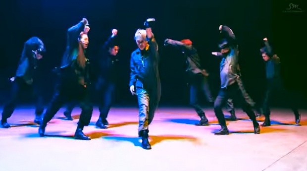 EXO เซอร์ไพรส์สุดๆ Performance Video เพลง Monster