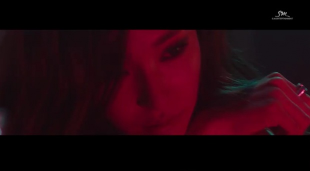 TIFFANY SNSD-Heartbreak Hotel (Feat. Simon Dominic)ทีเซอร์ MV 