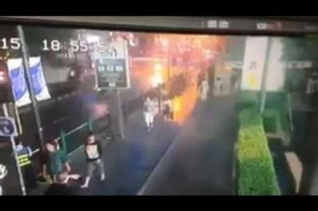  วินาทีระเบิดราชประสงค์ จากสกายวอร์ค โดยนักท่องเที่ยวจีน