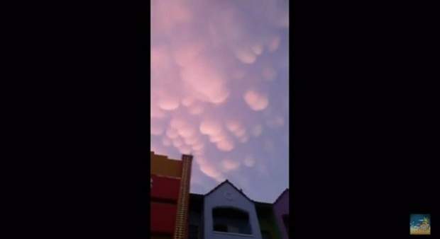 ปรากฏการณ์แปลก ของเมฆ บนท้องฟ้า @บ่อวิน ชลบุรี