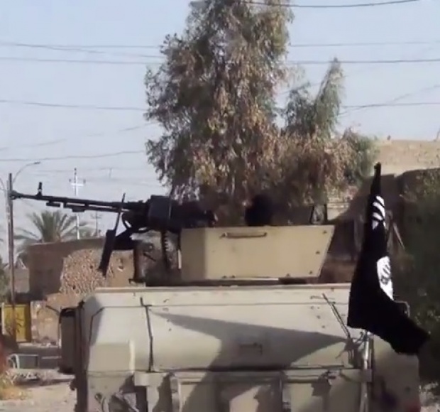 วินาที ISIS ถล่มทหารอิรัก ในอันบาร์!!!